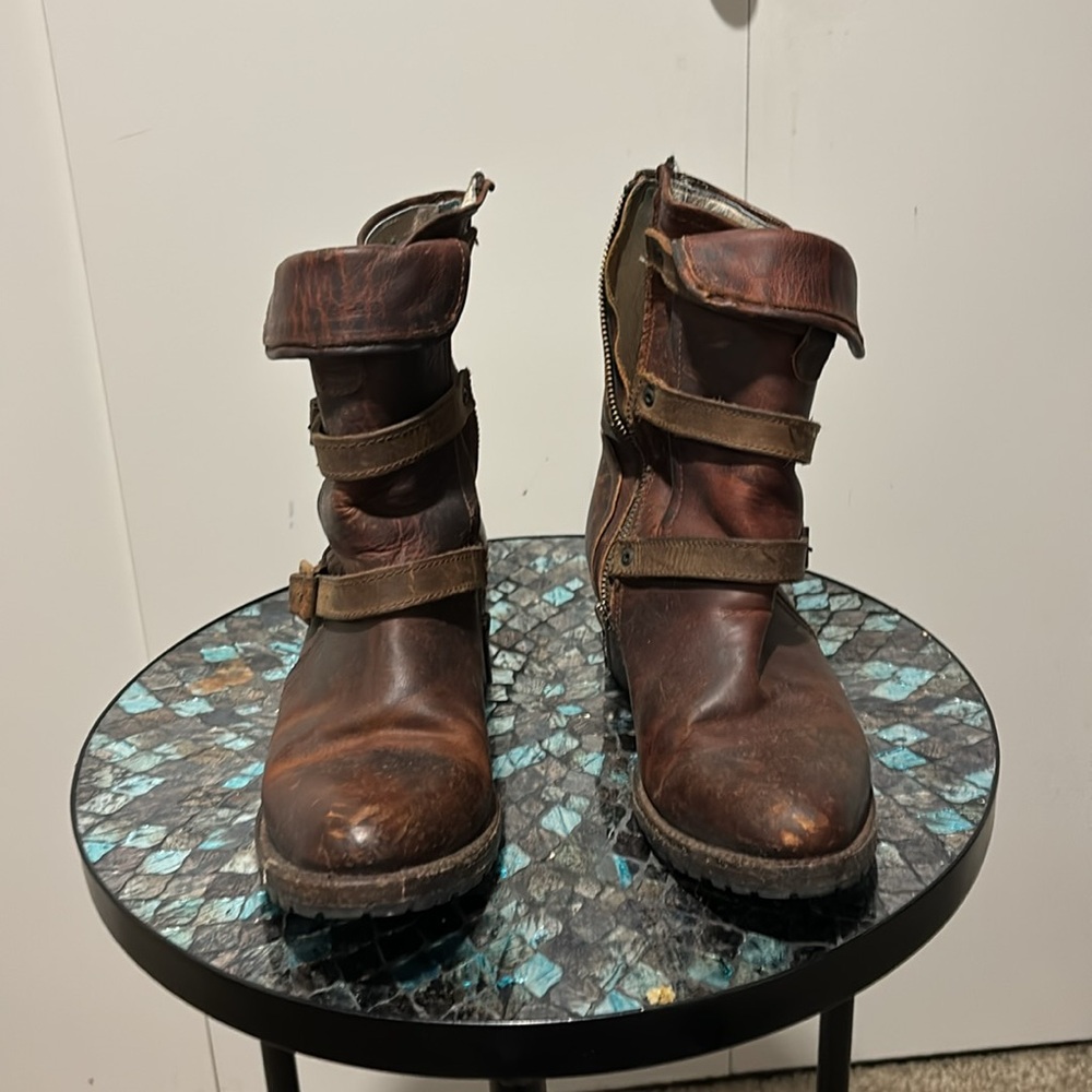 Booties - Picture 2 of 6